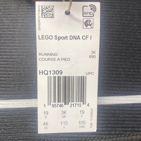 Infant addidas Lego edition sneakers - Picture 6 of 8